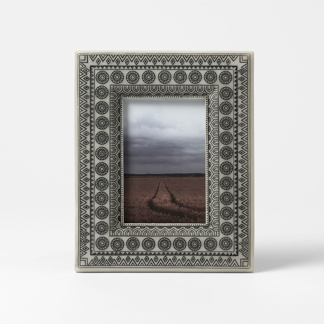 Jaipur Photo Frame 5x7 Bed Bath N' Table