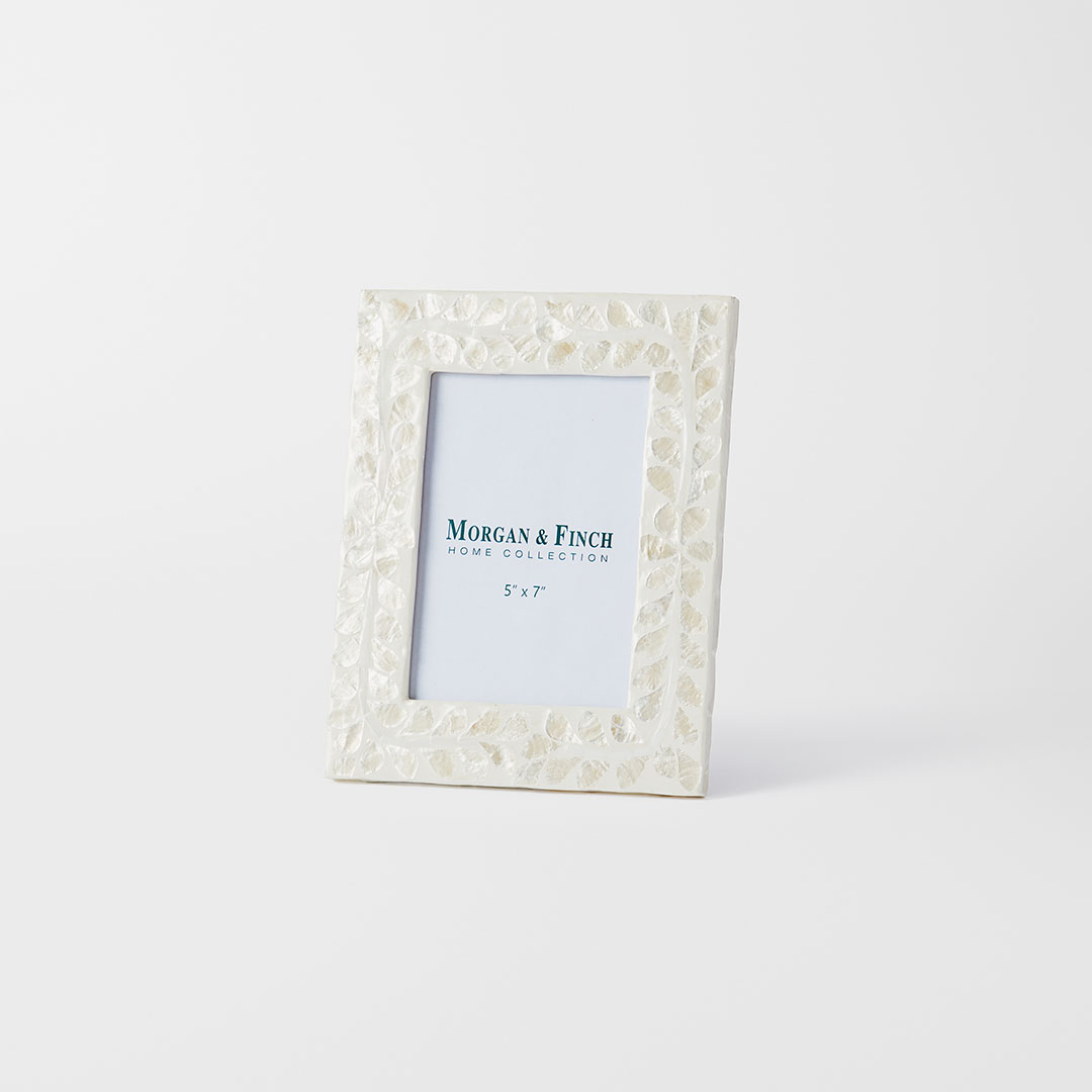 shop-alice-photo-frames-online-bed-bath-n-table