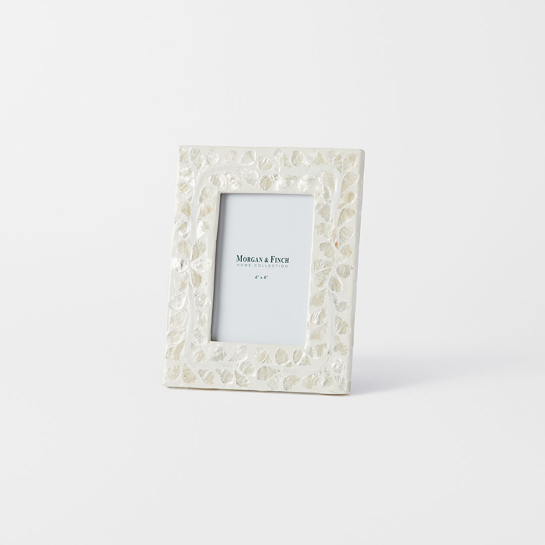 shop-alice-photo-frames-online-bed-bath-n-table