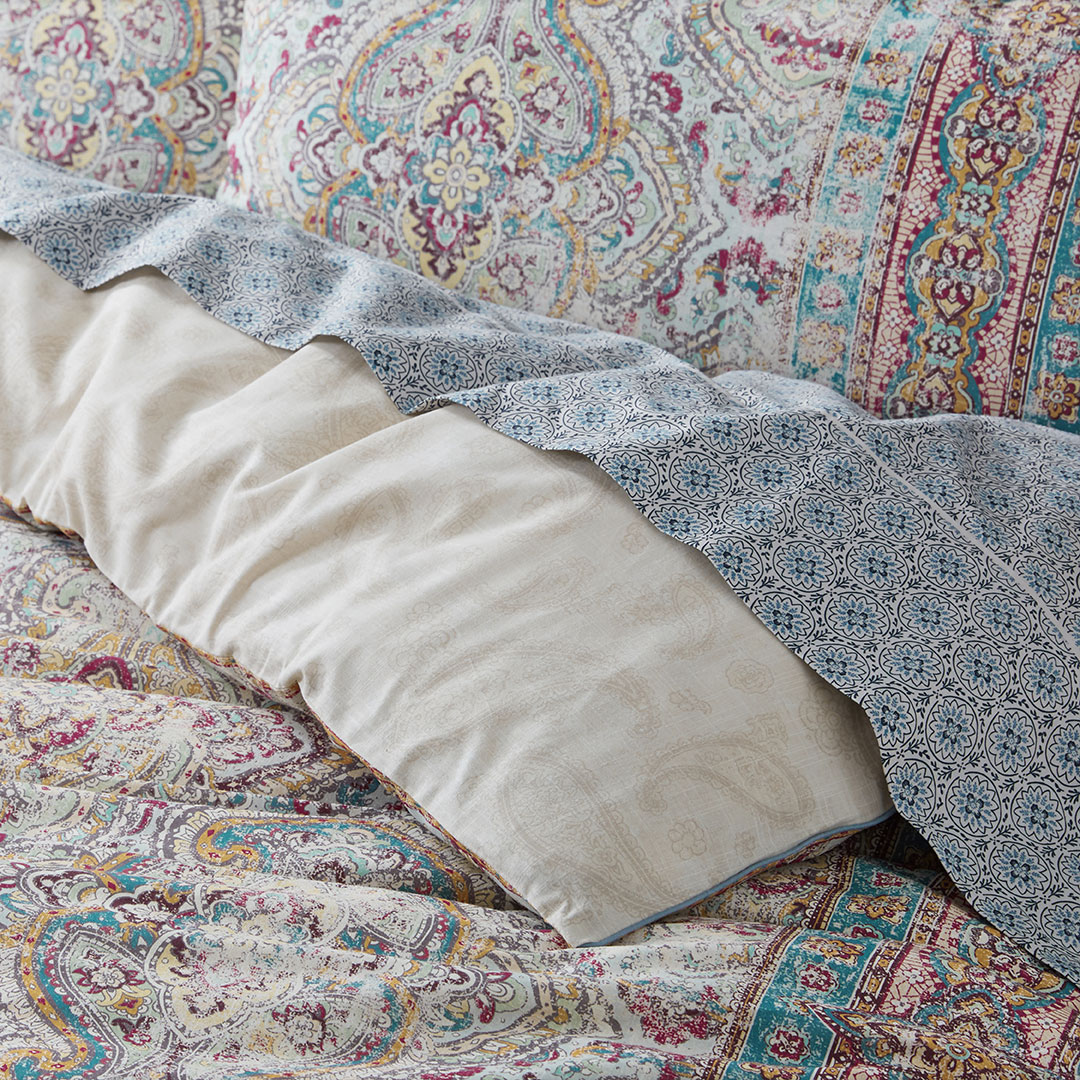 JAMIL Print Exotic Bed Bath N' Table