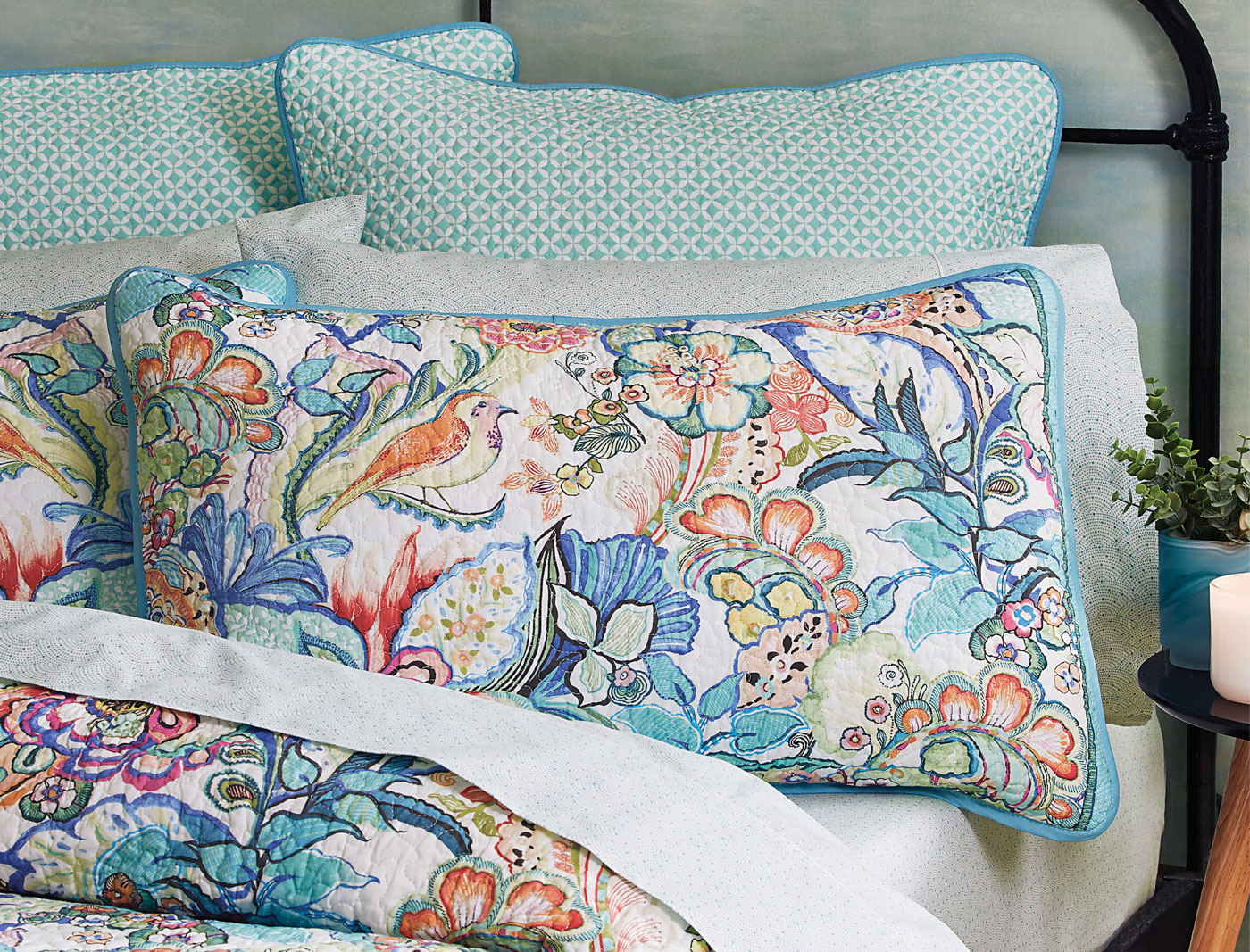 Mari Quilt Cover Floral Bed Bath N' Table